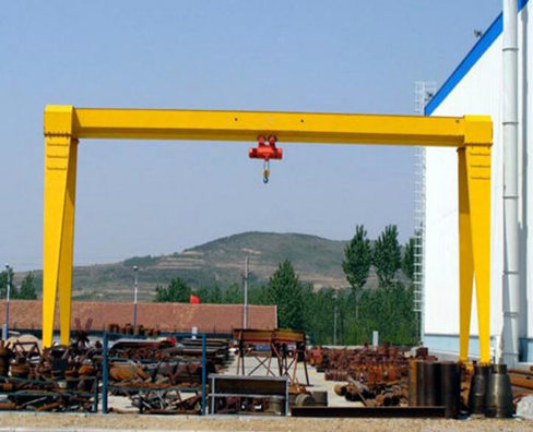 excellent 5 ton crane for sale 