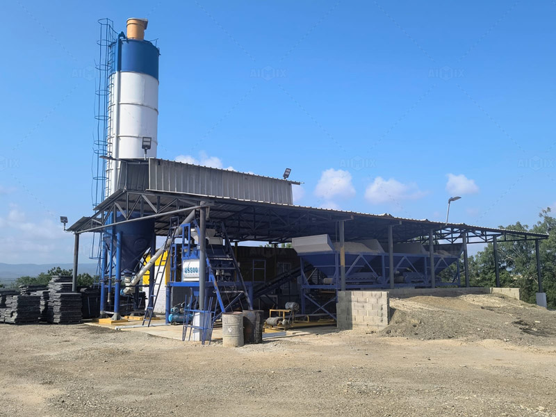 Small Type Concrete Plant for Sale